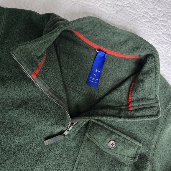 Kit And Ace Water Resistant Fleece Zip Pullover Forest Green - Picture 3 of 12